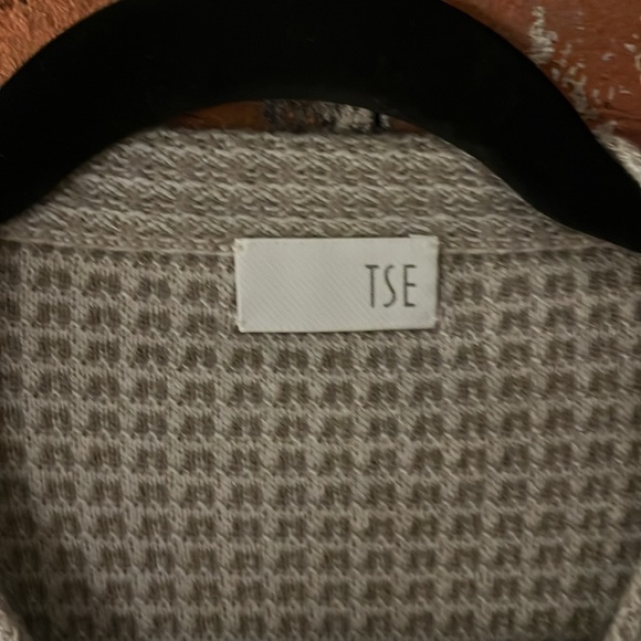 TSE CASHMERE Tick Stitch Ribbed Cardigan, wool/cashmere blend, oatmeal, size XS - Picture 3 of 5